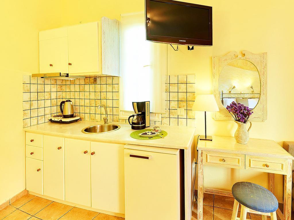 Alkyon Apartments & Villas Hotel Ліґія Номер фото