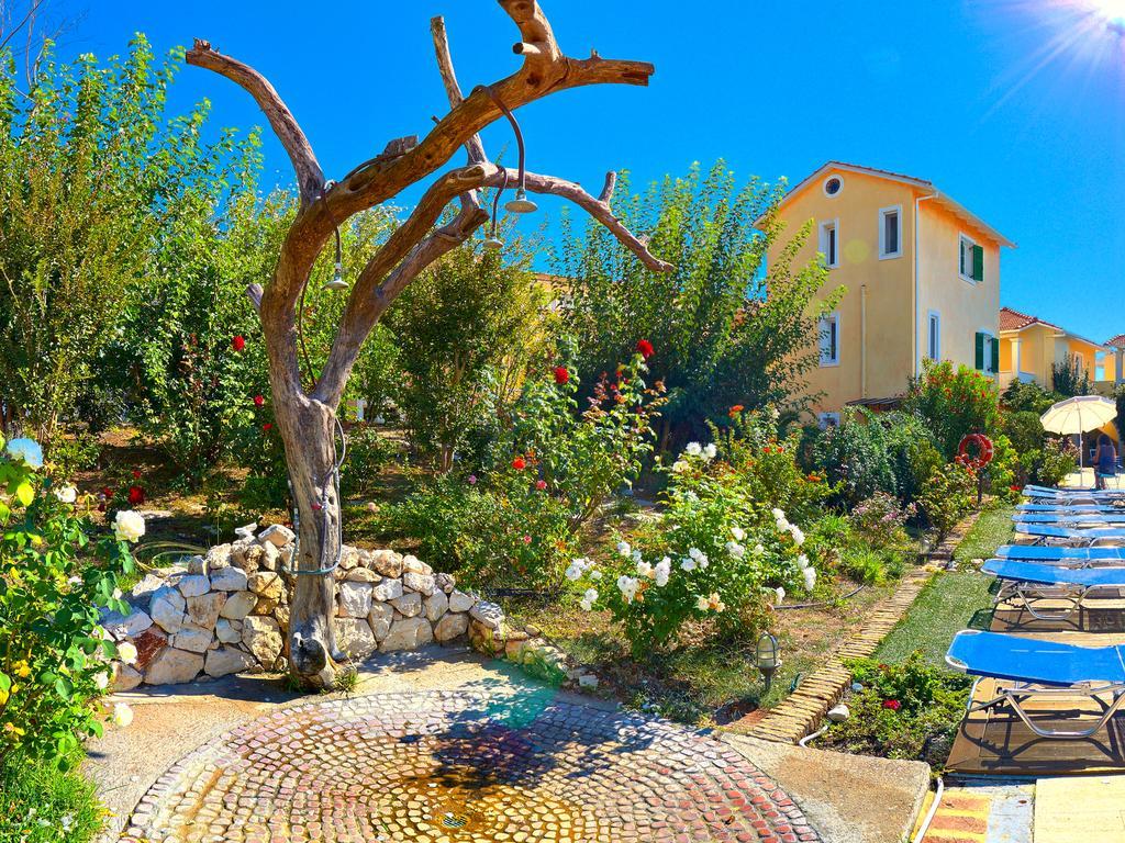 Alkyon Apartments & Villas Hotel Ліґія Екстер'єр фото