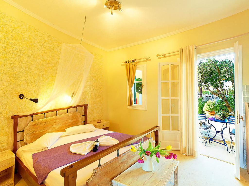 Alkyon Apartments & Villas Hotel Ліґія Екстер'єр фото