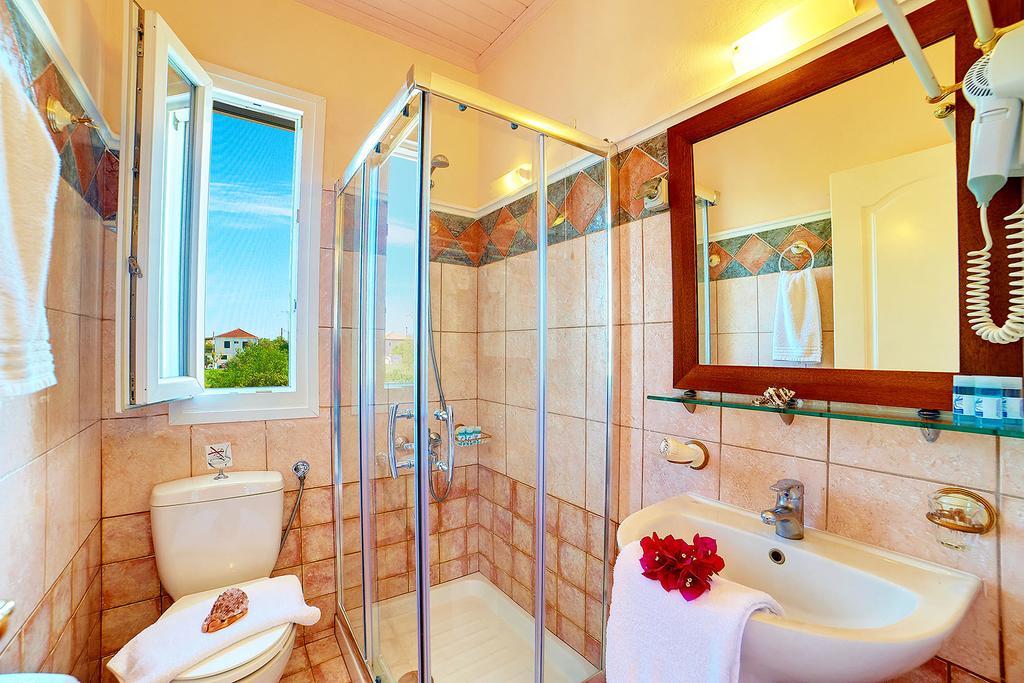 Alkyon Apartments & Villas Hotel Ліґія Екстер'єр фото