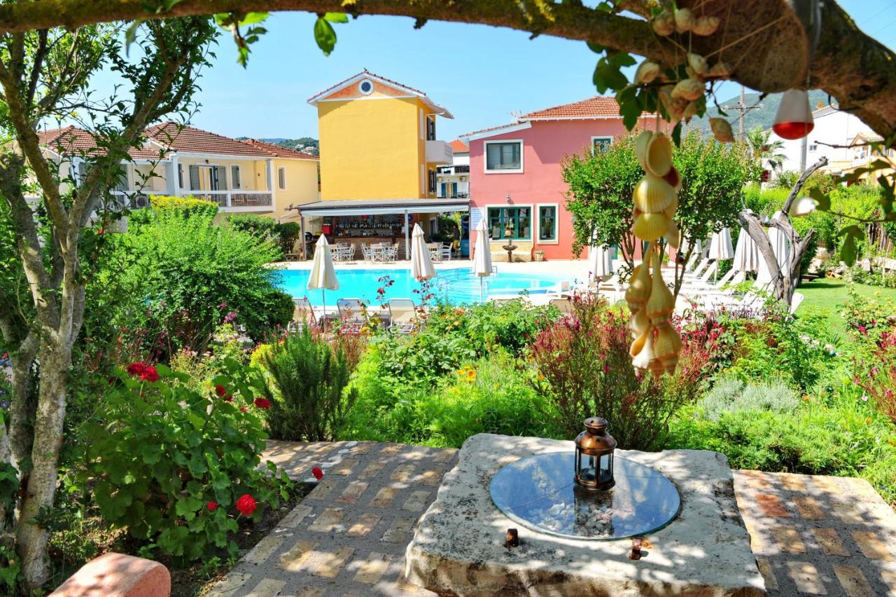 Alkyon Apartments & Villas Hotel Ліґія Екстер'єр фото